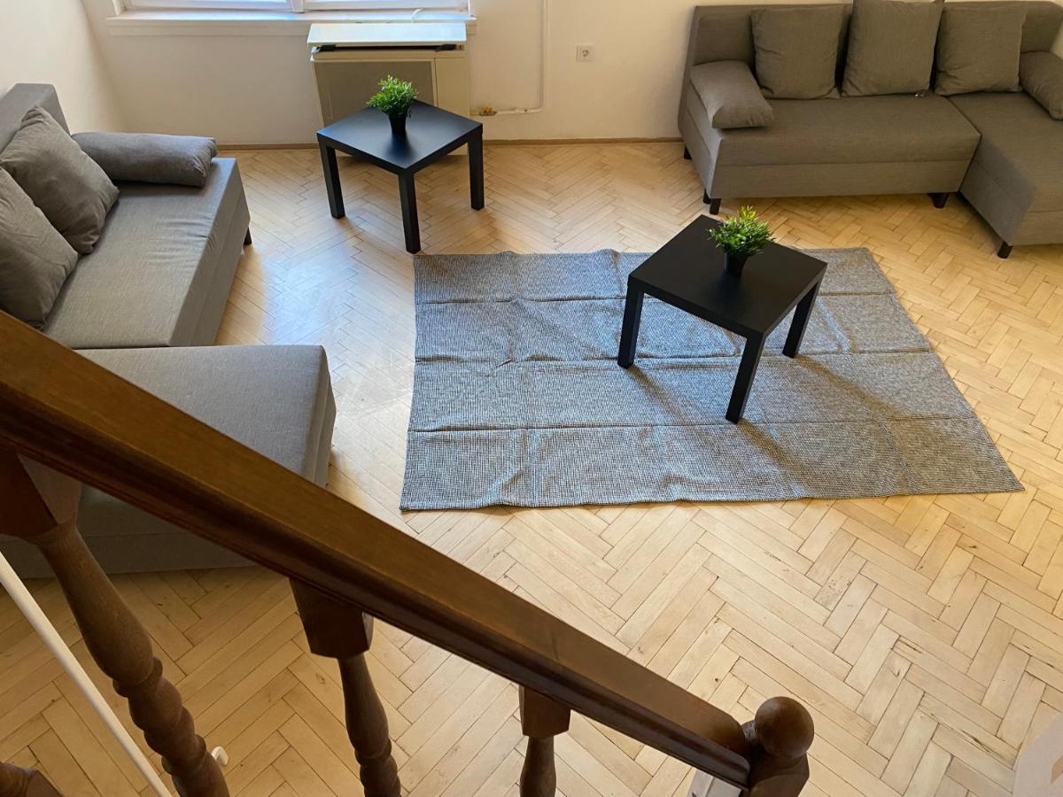 Kiraly78 Huge Apartment Budapest Bagian luar foto