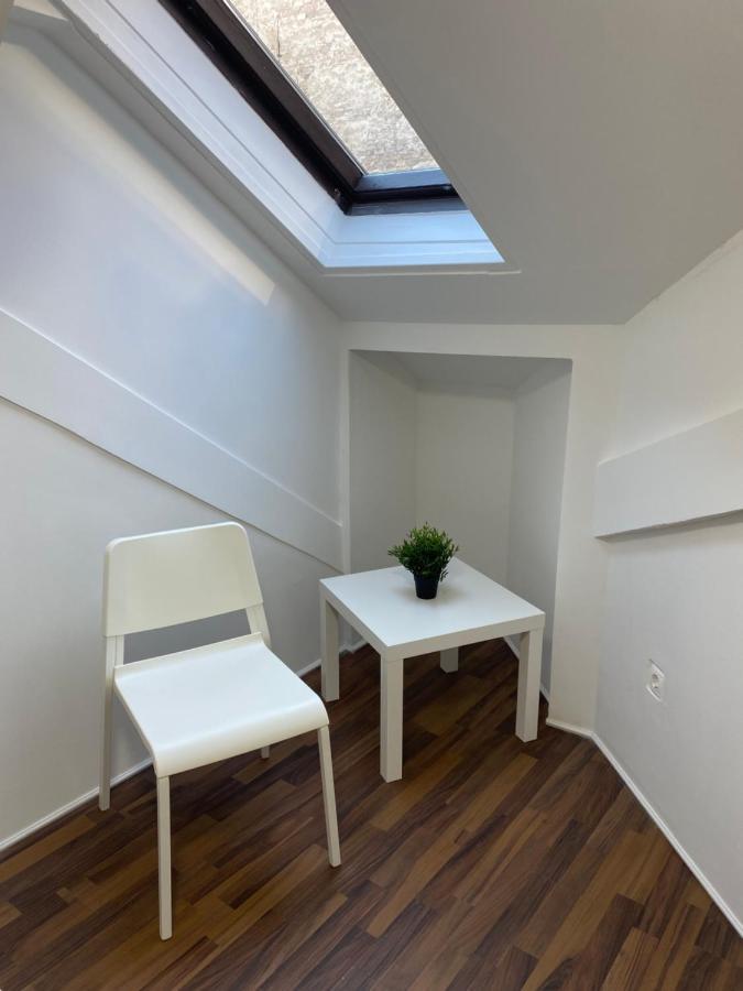 Kiraly78 Huge Apartment Budapest Bagian luar foto