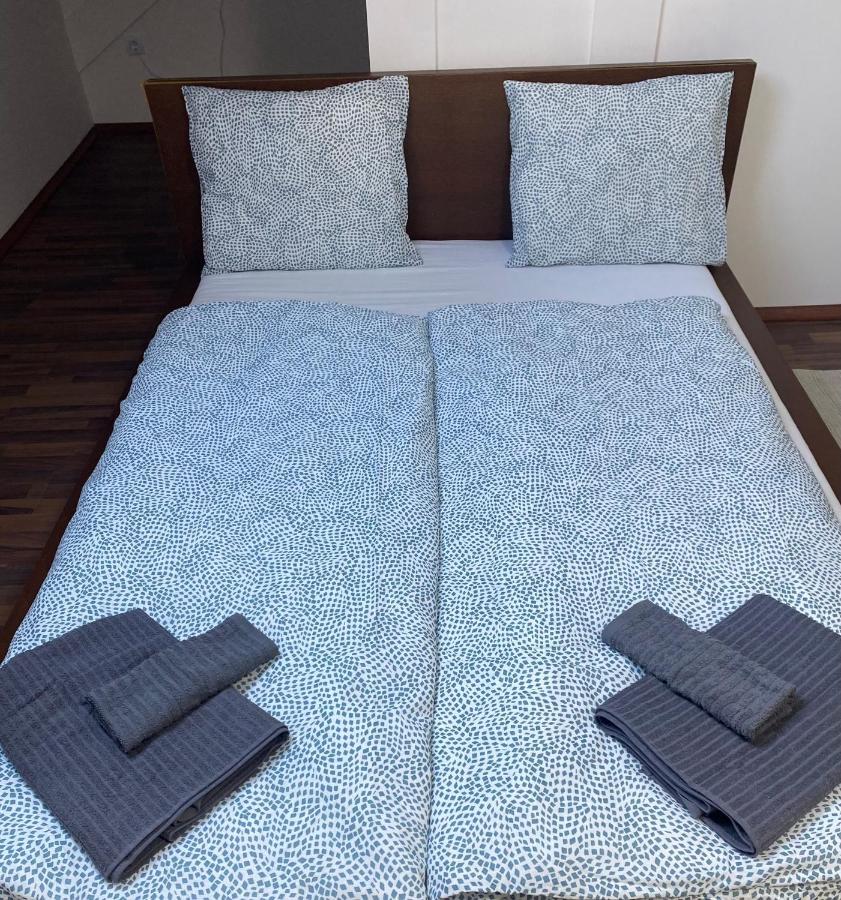 Kiraly78 Huge Apartment Budapest Bagian luar foto