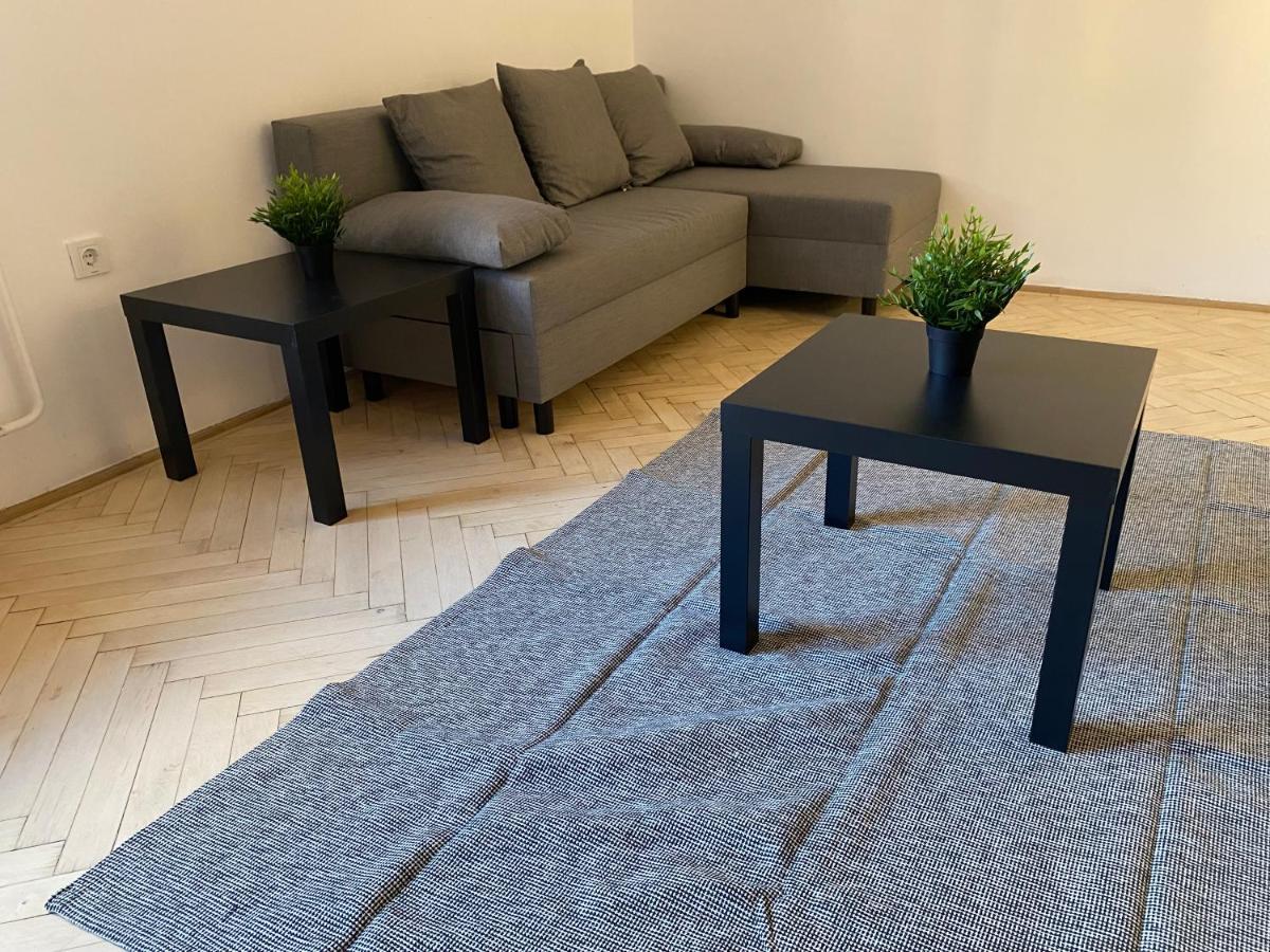 Kiraly78 Huge Apartment Budapest Bagian luar foto