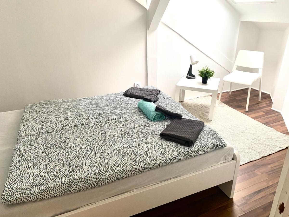 Kiraly78 Huge Apartment Budapest Bagian luar foto